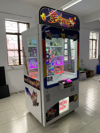 Load image into Gallery viewer, Claw Vending Machine
