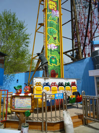 Load image into Gallery viewer, Amusement park Frog Jumping
